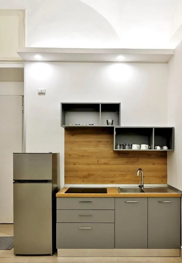 Saki Home Napoli Italia
